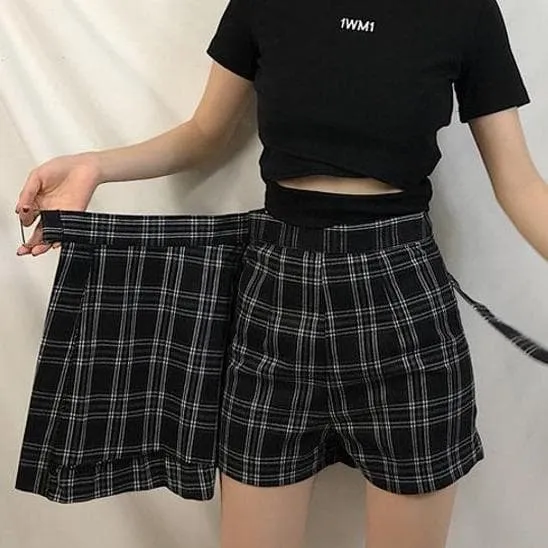 Plaid Skorts (Skirt x Shorts)